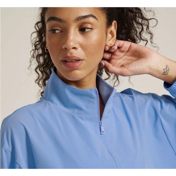 Beyond Yoga Half Zip Pullover Flower Blue M NWT - Picture 2 of 10